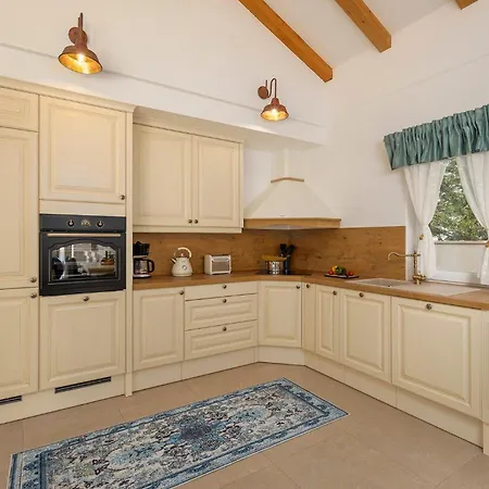 Jakov Dom wakacyjny Murvica (Policnik)