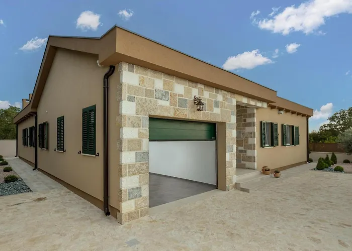 Jakov * Murvica (Policnik)