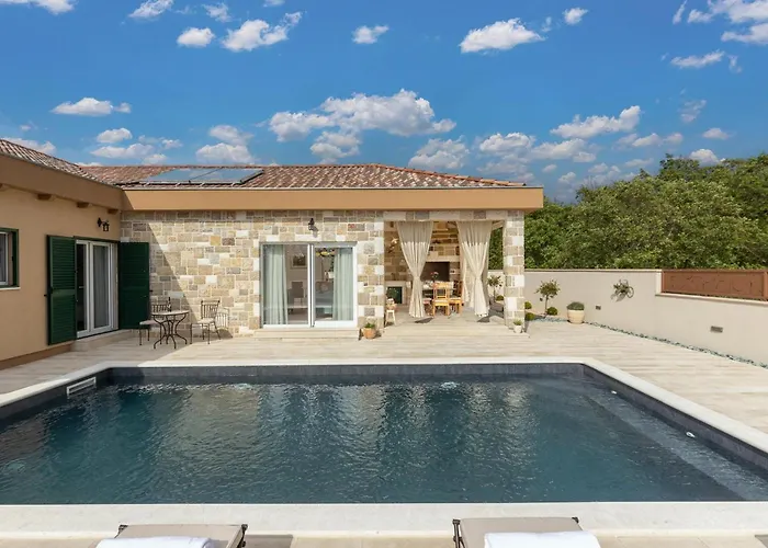 Casa vacanze Jakov Murvica (Policnik)